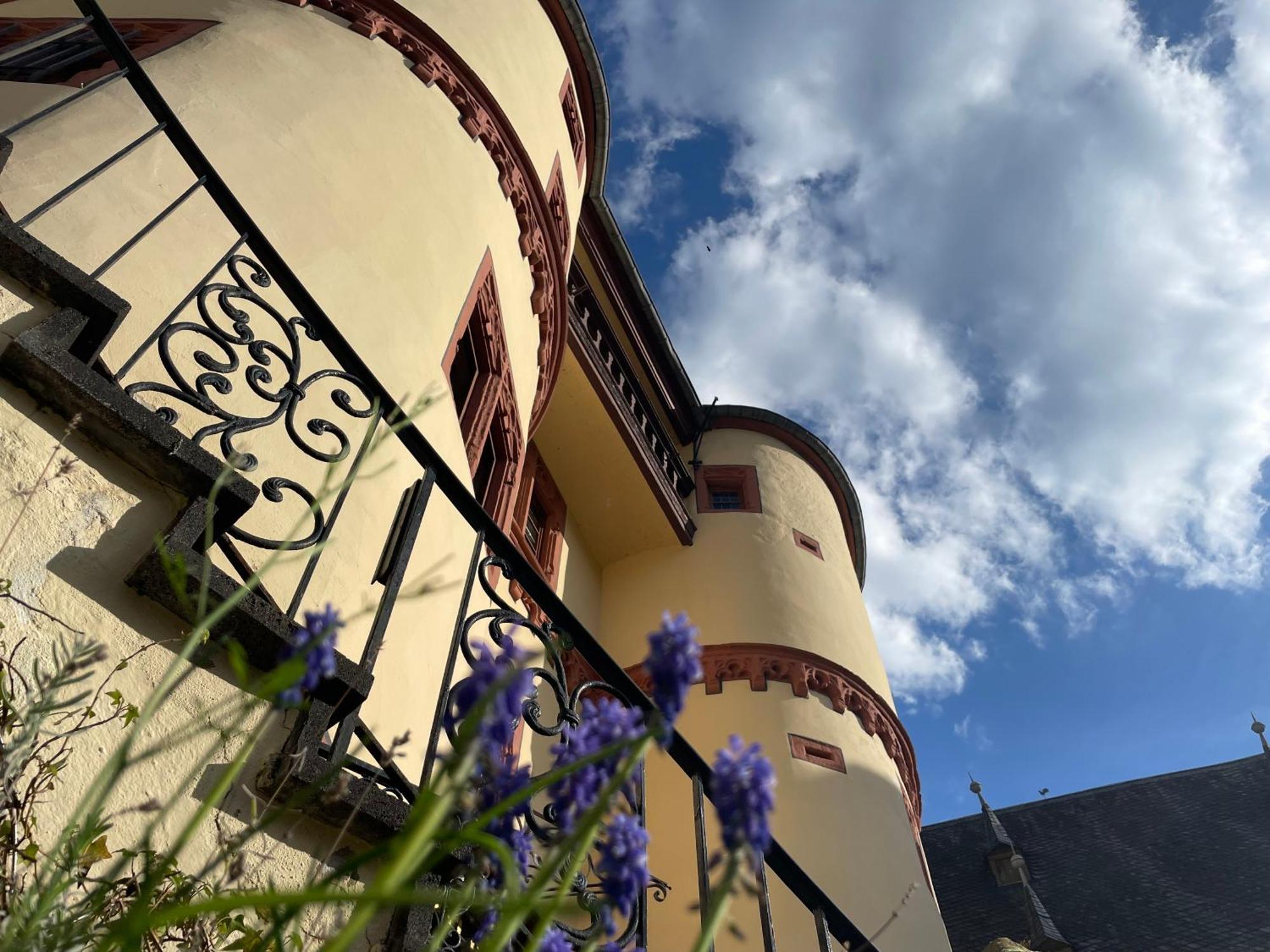 Hotel Schloss Zell Buitenkant foto